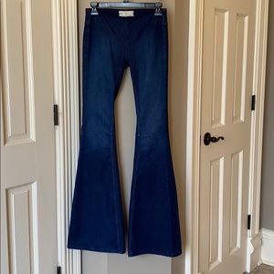 Free People flared jean, dark blue, size 24